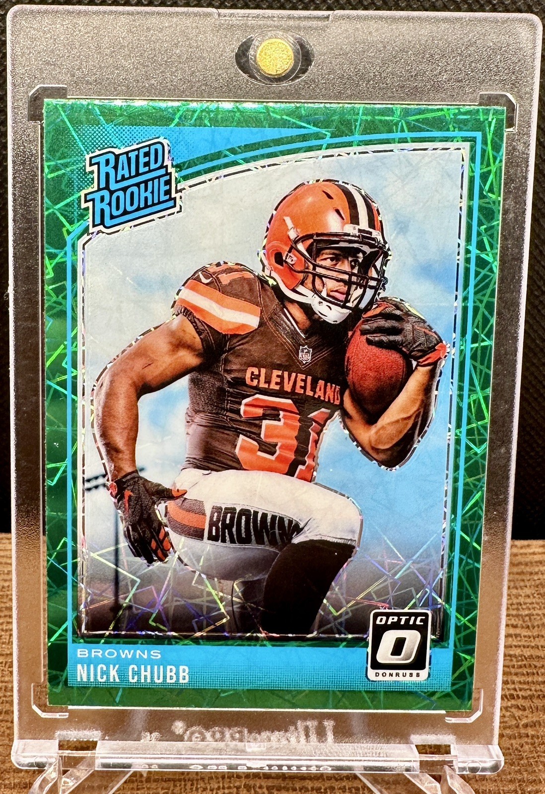 2018 Donruss Optic - Rated Rookie Nick Chubb #158 Green Velocity Prizm (RC)