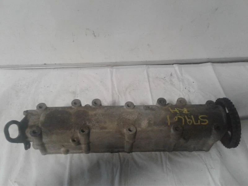 Правый кулачок башня 90 1990 Pontiac Grand Am 2,3 л 4 цилиндра 22540177 - Изображение 3 из 4