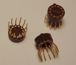 3-NOS-All-Gold-Plated-12-pin-Round-IC-Socket-EMC-Electronic-Molding-Company-USA