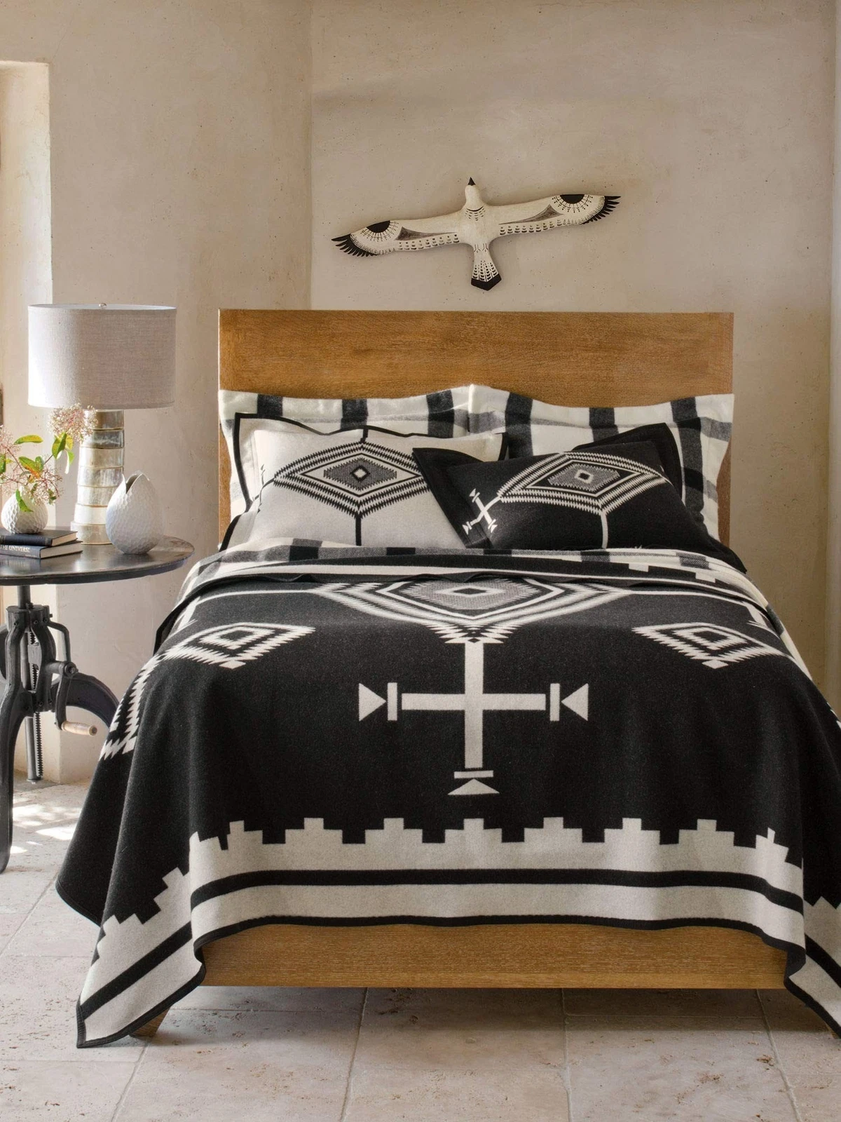 Pendleton Los Ojos Blanket - Thumbnail 2