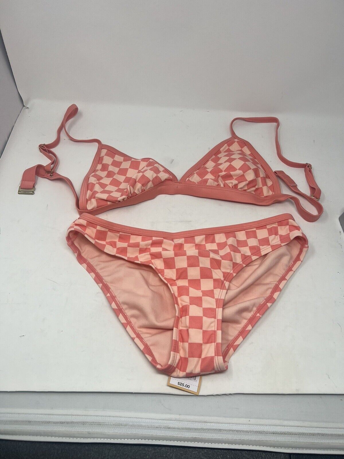 Foto 1 di 4