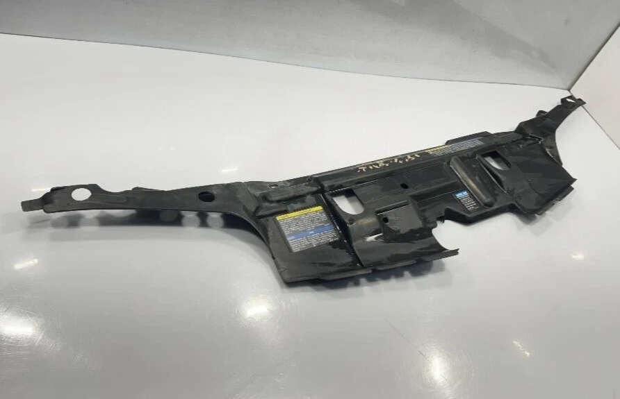 Panel de cubierta superior del radiador delantero Pontiac Sunfire 1999-2002 P/N 22680046 OEM Foto 2 de 4