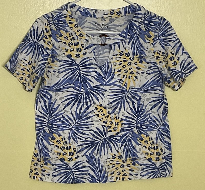 CORAL BAY Women's Short Sleeve Pullover Top Round Neck w/Circle BLUE FLORAL Sz S
