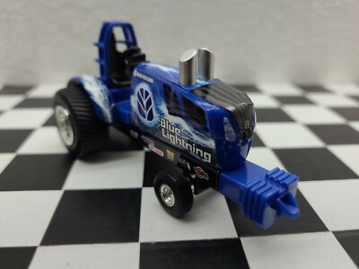 NEW HOLLAND 1:64 BLUE LIGHTNING TRACTOR pulling PULLER HOT ROD truck ertl PULL 