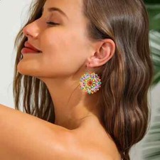 Exquisite Flower Design Shiny Rhinestone Beads Decor Dangle Earrings Retro