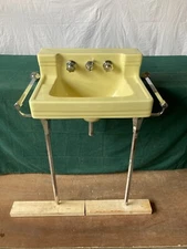 Vtg Mid Century Manchu Yellow Sink Chrome legs Towel Bars Standard 107-24E