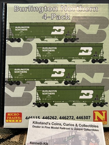 Micro-Trains - 4-Pack Jewel Burlington Northern BN 3-Bay Covered Hoppers - New! - Picture 4 of 5