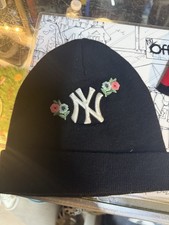 GUCCI x NY New York Yankees Czarne kwiaty Wełniana czapka Jeden rozmiar pasuje do większości