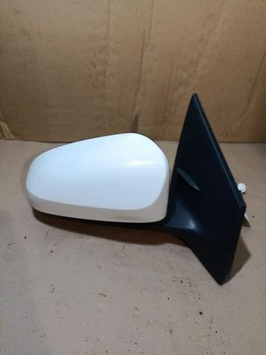 2014-2019 Toyota Corolla RH Passenger Side View Mirror Door Assembly White Oem