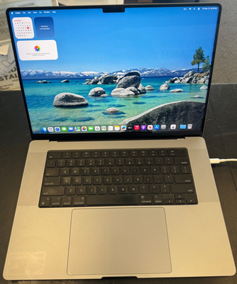 Apple MacBook Pro 16'' 2021 M1 Pro 10-Core 16GB RAM 512GB SSD A2485  16 Core GPU