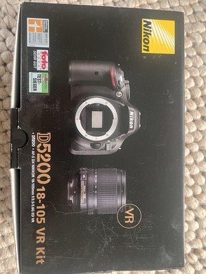 Nikon D5200 18-105 VR Kit AF-S Nikkor Spiegelreflexkamera