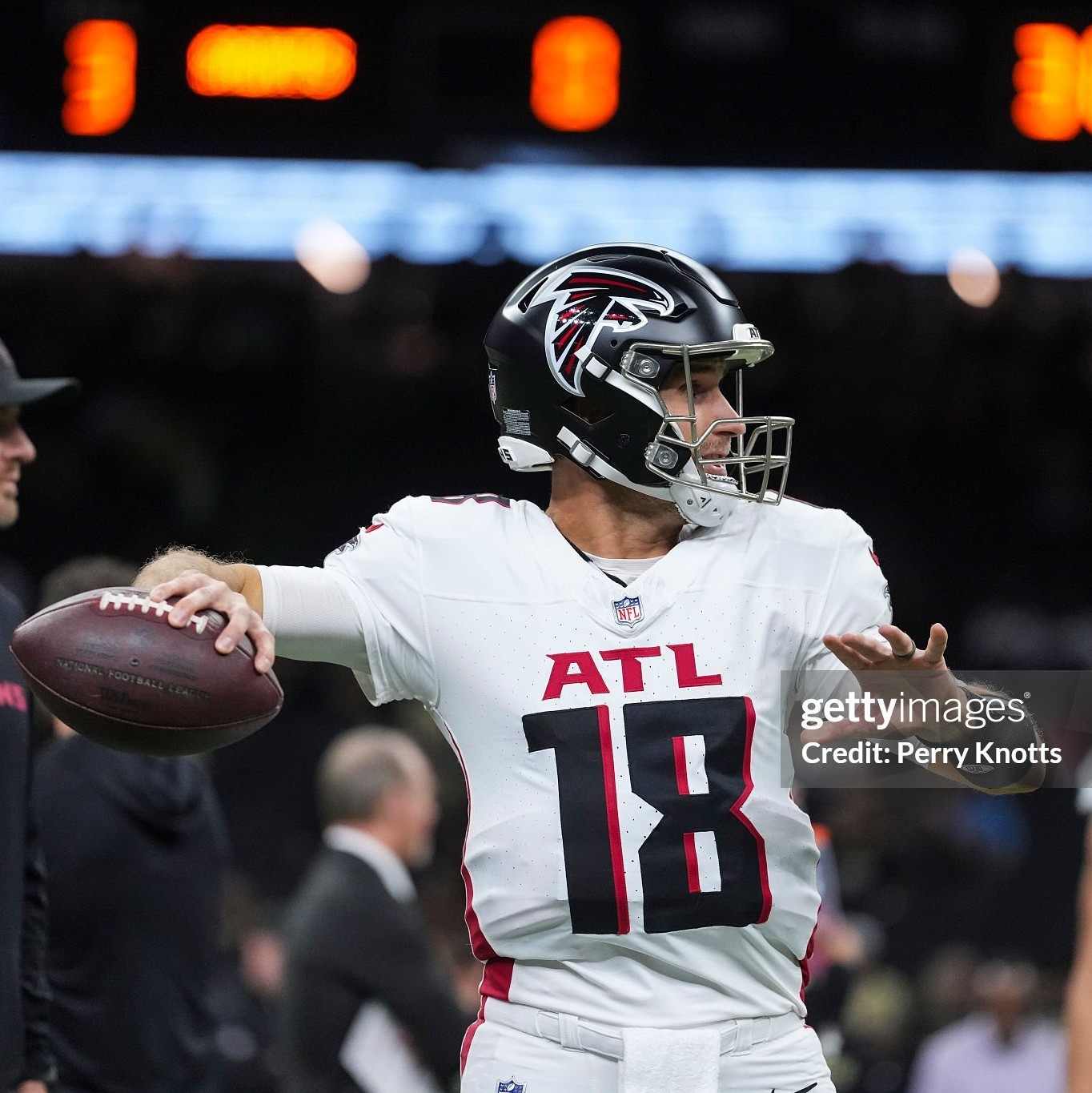 Kirk Cousins GAME WORN 💪 11/09/25 Atlanta Falcons Jersey vs Colts 🌍Inc PSA COA view 10