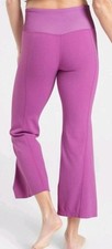 Athleta Barre Kickflare In Powervita Flare Leg Crop Pants Yoga Athletic Gym XS