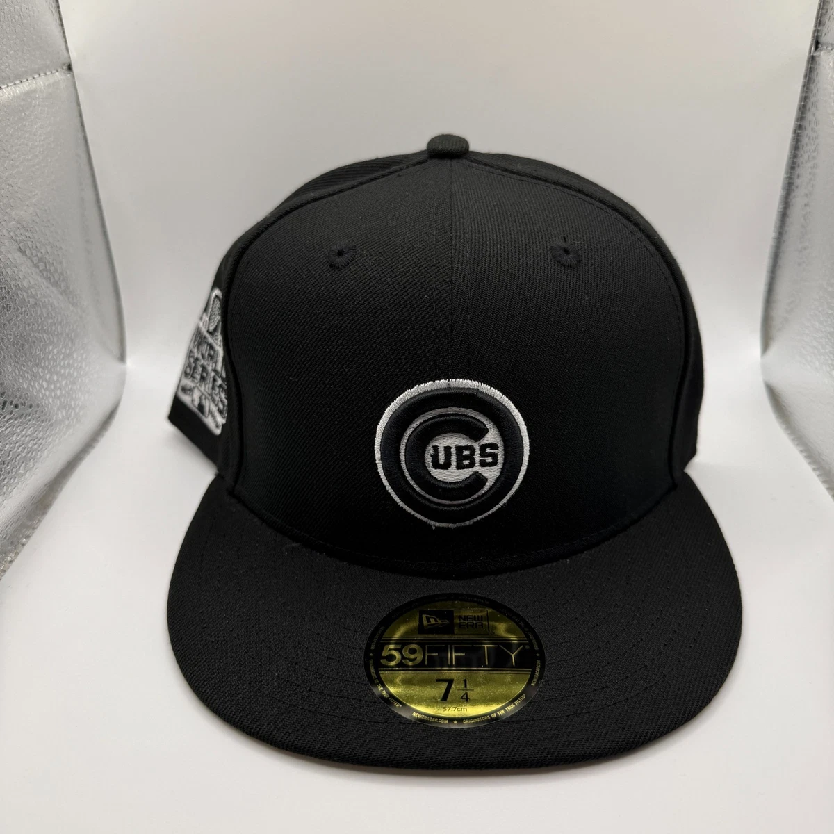 World Series 7 1/4 Size Chicago Cubs MLB Fan Apparel 