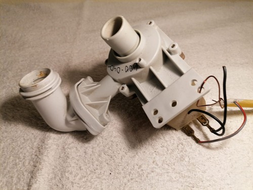 Bosch SMI 5081 Ablaufpumpe Waschmaschine 1737222180, 2AL1562-1DA -605-