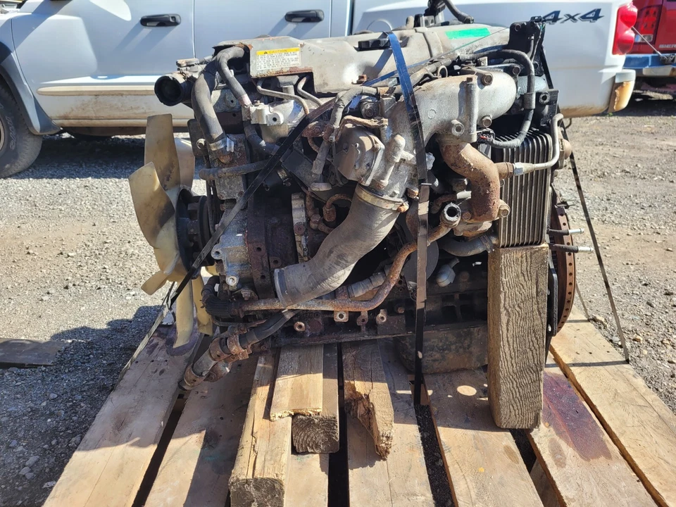 Conjunto de motor de camión turbo diésel Mitsubishi Fuso FE85D 2008-2010 4M50-6AT8 FABRICANTE DE EQUIPOS ORIGINALES Foto 3 de 4