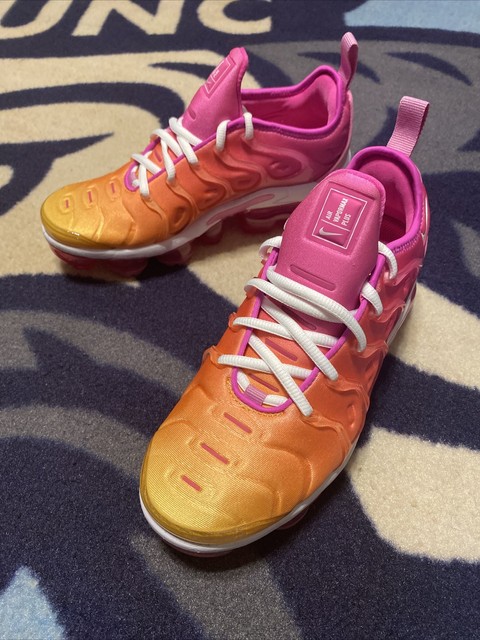 vapormax plus summer sunset