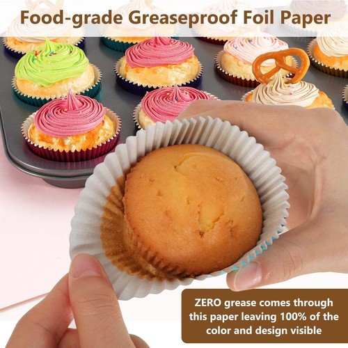 White Foil Muffin Cupcake Liners Standard Size Baking Cups 100-Count - Picture 2 of 3