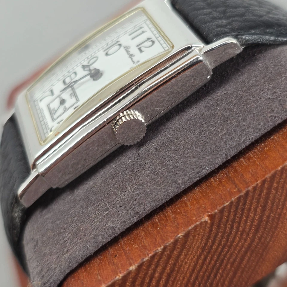 Eddie Bauer 70º Aniversário Retângulo Tanque Prata Relógio Analógico Couro Preto - Imagem 2 de 4