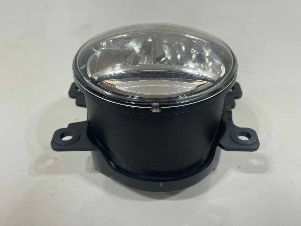 Luz antiniebla LED 33900TEYY01 OEM para pasajero derecho Honda Pilot 2019-2022 Foto 2 de 4