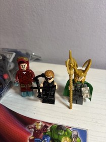 Lego Marvel: Loki's Cosmic Cube Escape 6867 Complete