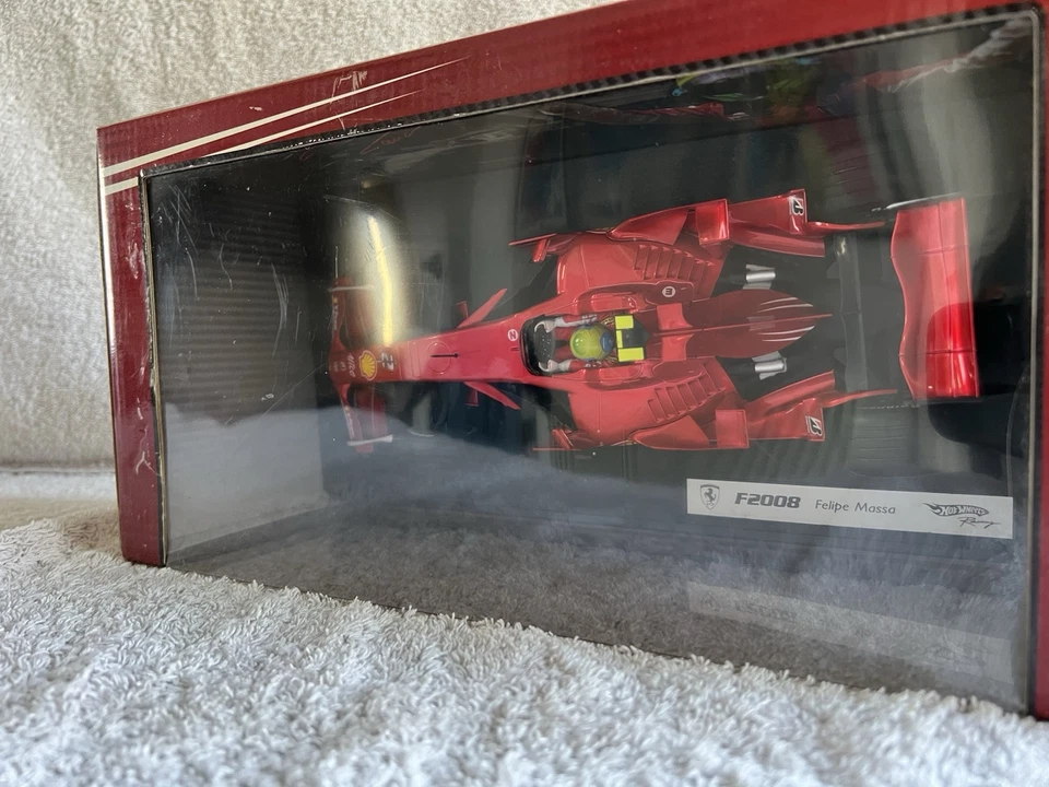 Hot Wheels 1:18 Ferrari F2008 #2 Felipe Massa 2008 M0549 – MIB - Image 3 of 4