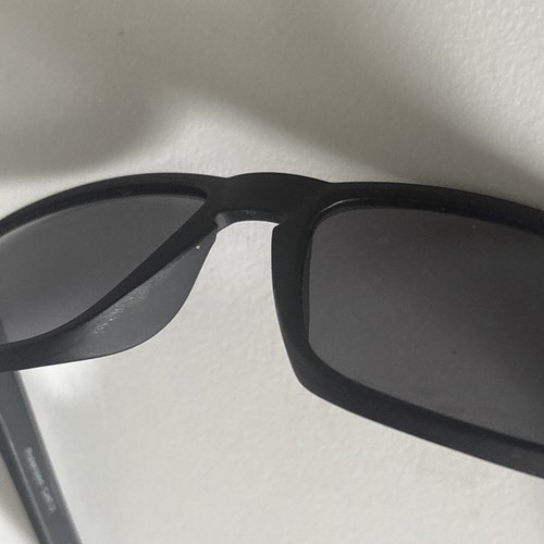 Gafas de sol clásicas negras mate polarizadas Panama Jack para hombre precio de venta sugerido por el fabricante $28 - Imagen 8 de 8