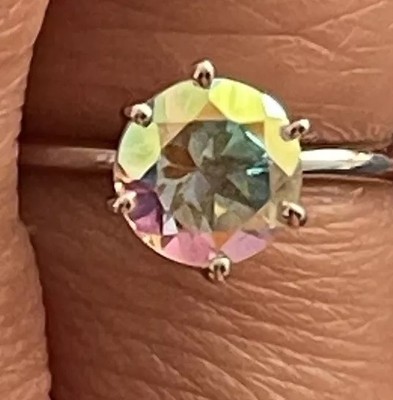 Sterling Silber schöner Aurora Borealus Mystic Topas Ring. Atemberaubende Größe Q