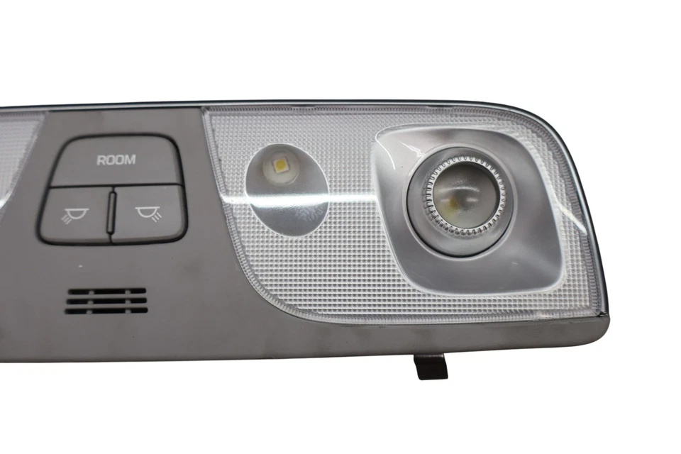 Lámpara de luz domo de lectura techo superior trasero Hyundai Equus 14-16 OEM Foto 4 de 4