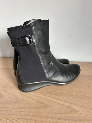 Ecco Women's Sz 9-9.5 Boots Black Gortex Wedge Heel Buckle Detail EU 40