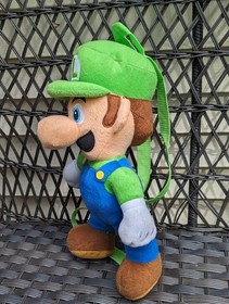 2011 Nintendo Super Mario Bros Luigi 18" Plush Backpack NES SNES N64 Wii Switch