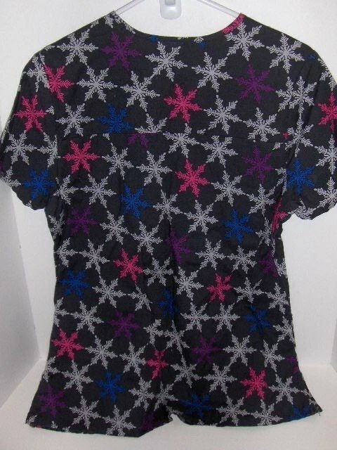 Scrubstar - snowflakes scrub top - Small - Image 3 of 3
