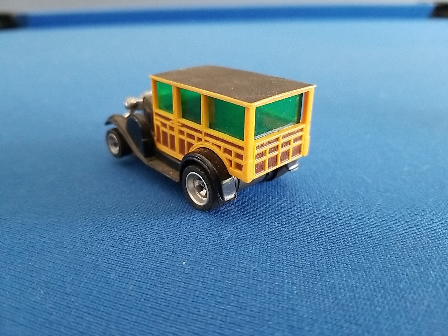 Picture 12 of 16