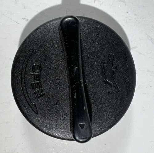 10138 Stant Oil Filler Cap New for Hyundai Elantra Tiburon Kia Optima Magentis - Picture 2 of 5