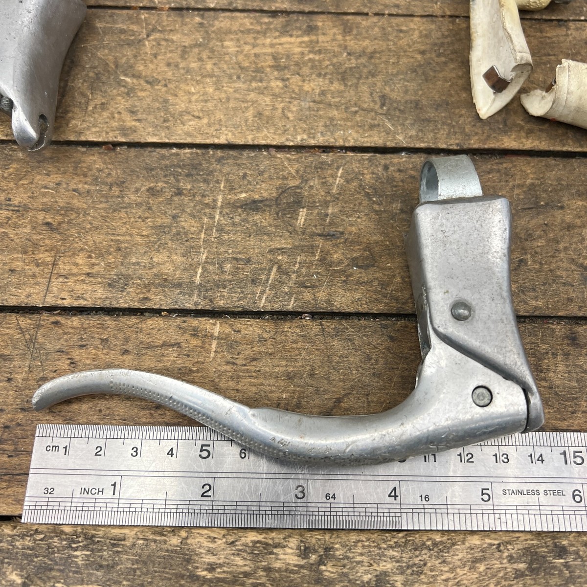Leviers De Frein Vintage Zeus – Course, Capuchons Blancs – Compatible Mafac