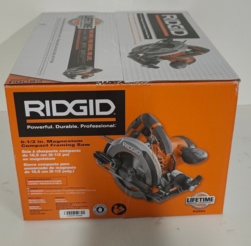 RIDGID R3204 - 12 Amp Corded 6-1/2 in. Magnesium Compact Framing Circular Saw