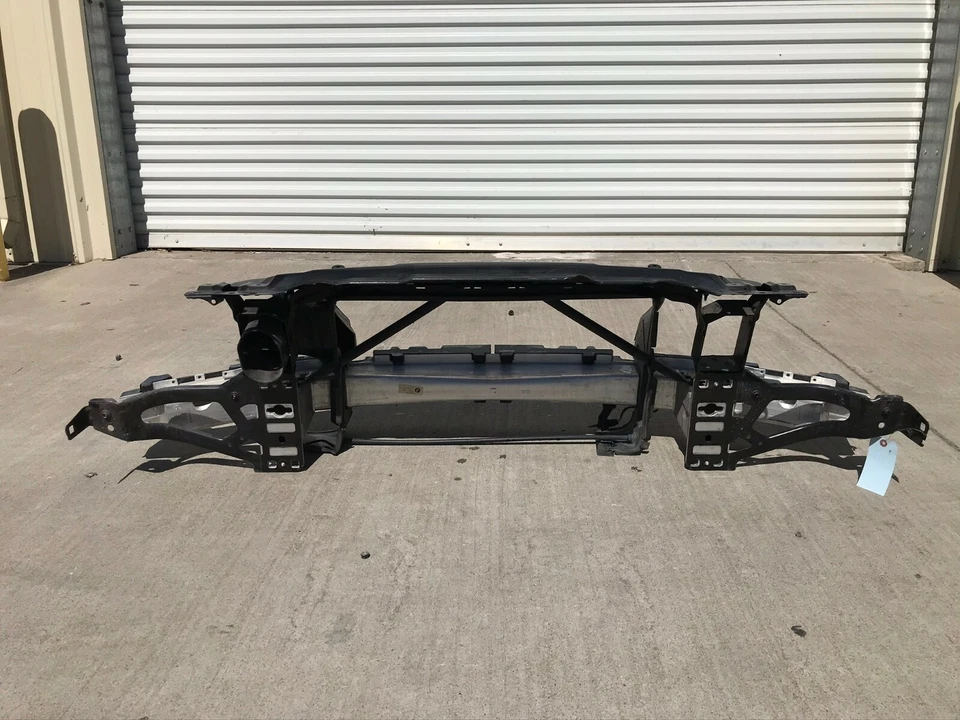 04-10 REFUERZO PARACHOQUES SOPORTE RADIADOR BMW E60 525I 530I 535I 545I 550I Foto 4 de 4