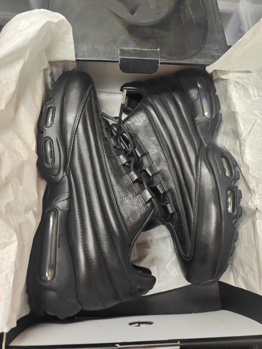 Pre-Owned Nike Air Max 95 Lux Supreme Triple Black Size 10.5 Pre-Owned Nike Air Max 95 Lux Supreme Triple Black Size 10.5