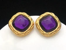 Vintage 1980s Signed TRIFARI Chunky Purple Lucite Gold-Tone Clip-On Earrings