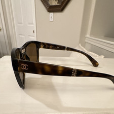 CHANEL Women  s Oversized Square Sunglasses Black Frame Brown Gradient Lens