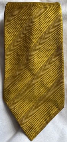 Village Squire By Bill Miller Men’s Tie Higbee’s Store For Men Silk Blend $7.00
