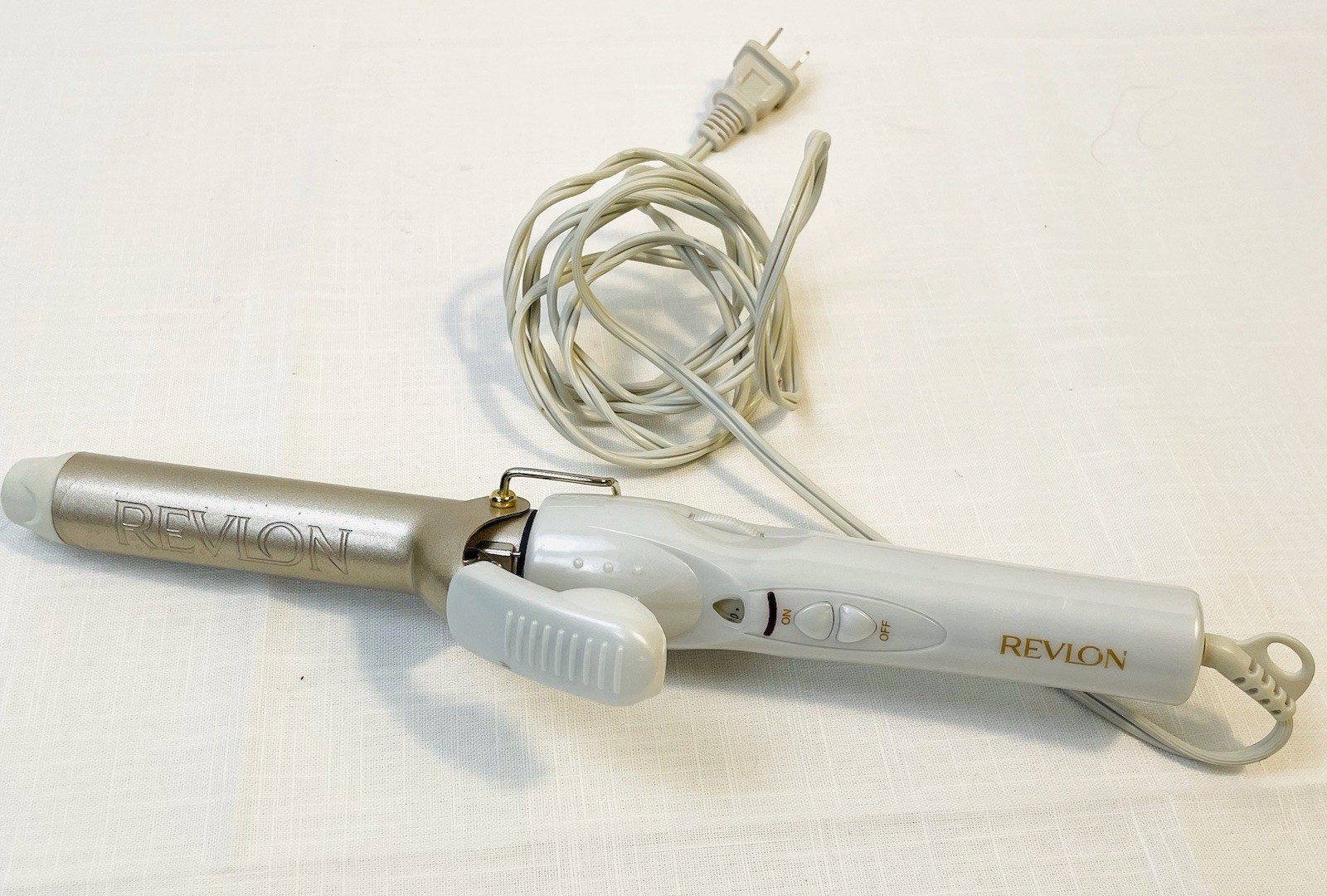 Revlon 1 Inch Adjustable Heat Curling Iron with Instant Heat Technology-image