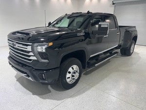 2024 Chevrolet Silverado 3500 HD High Country