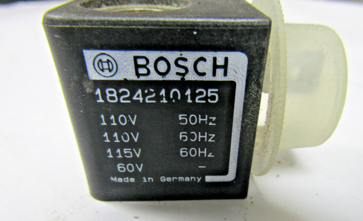 ✌️NEW BOSCH 1-824-210-125 SOLENOID COIL 1824210125 110-115 VAC 3/8" BORE