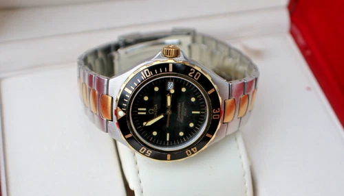 Omega Seamaster  200 Pre Bond 18K gold Bezel/Links. Great Condition.