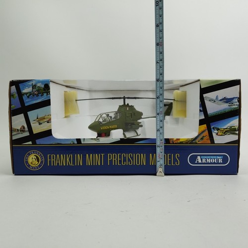 FRANKLIN MINT Armour Collection 1:48 Scale Cobra Helicopter AH-1G WIDO HUEY - Picture 21 of 22