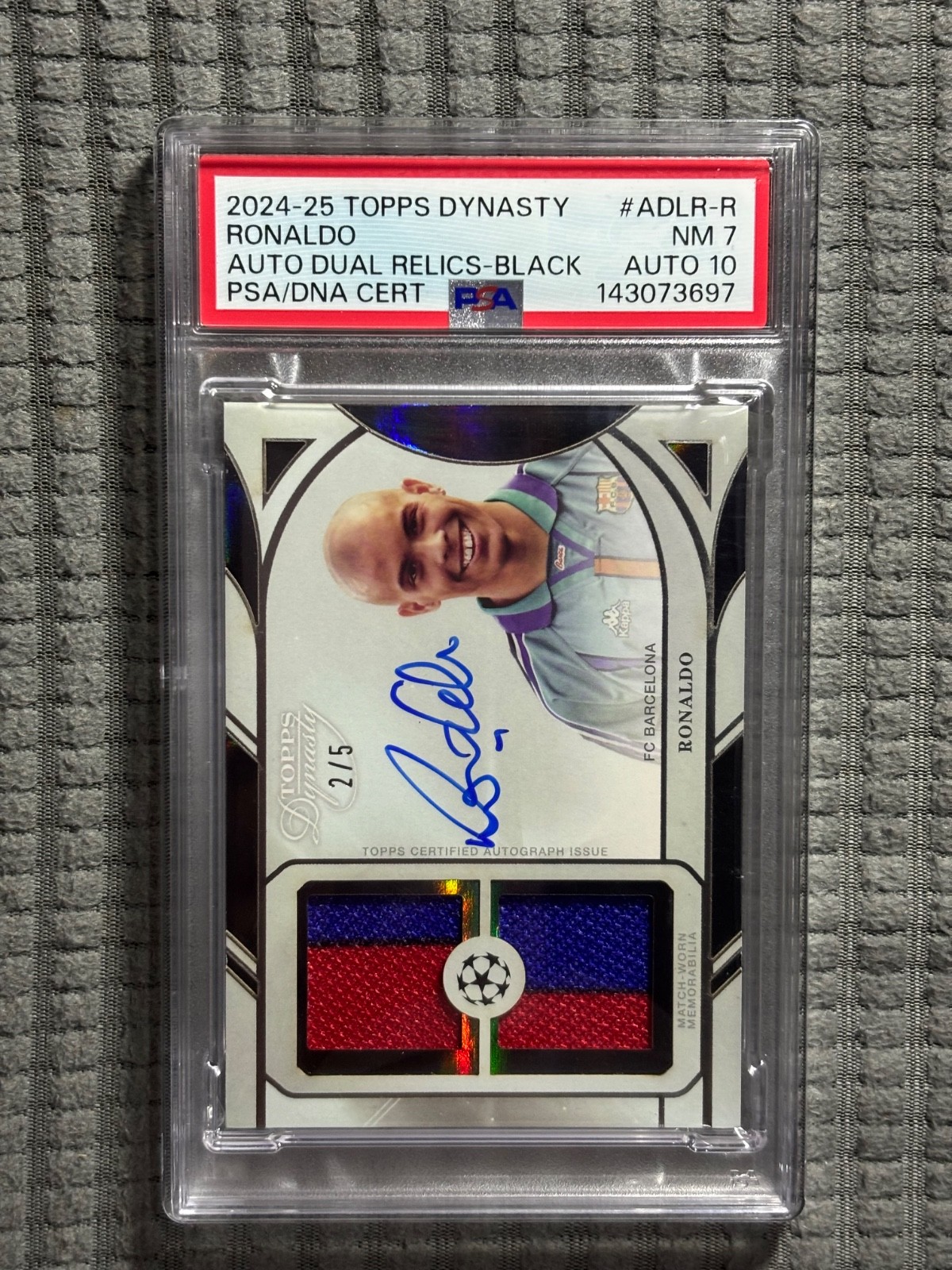 2024-2025 Topps UEFA Dynasty Ronaldo Dual Patch Auto /5 R9 Barcelona PSA 7 AUTO view 3