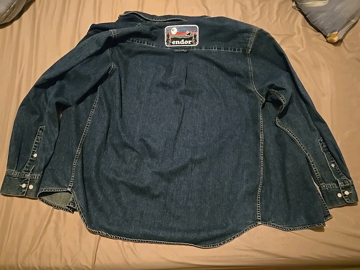 STAR WARS JEAN JACKET (MEDIUM LARGE) - image 5