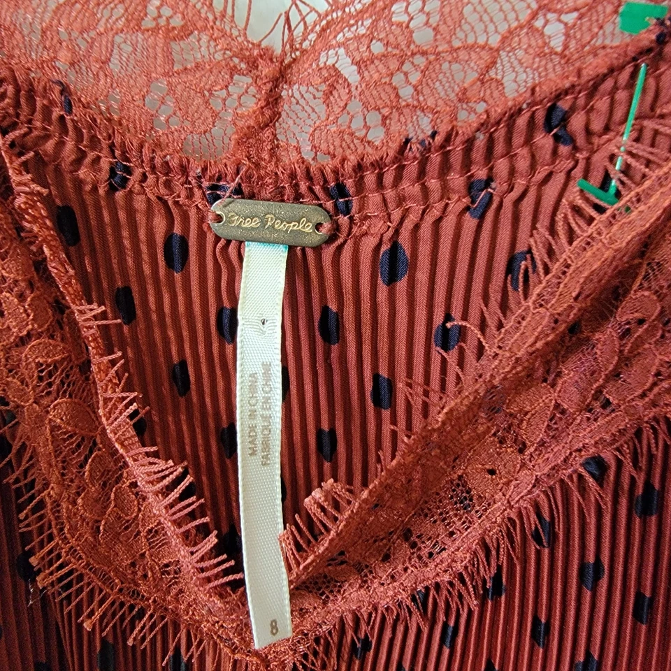 Vestido sin cordones Free People Margot negro óxido lunares arrugado encaje talla 8  Foto 2 de 4