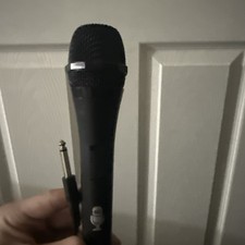 Microphone With A 10 Foot Cord